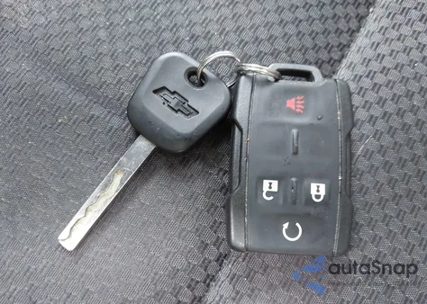 2014 Chevrolet Silverado 1500 1Lt из США, поврежденный, VIN 1GCVKREC2EZ202445